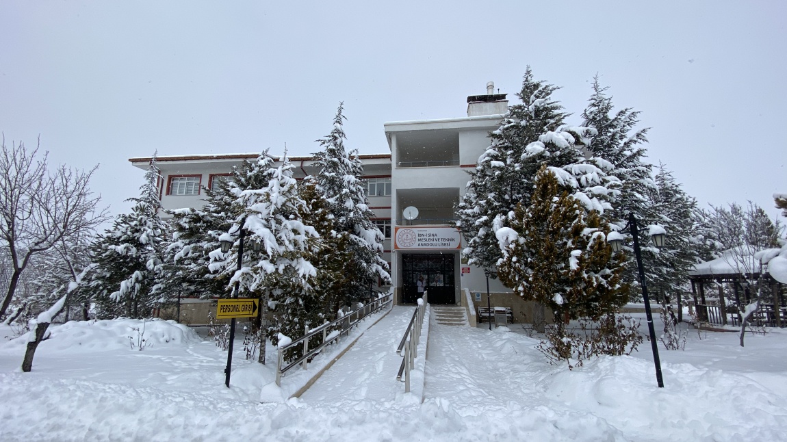 Okulumuzdan Kar Manzaraları